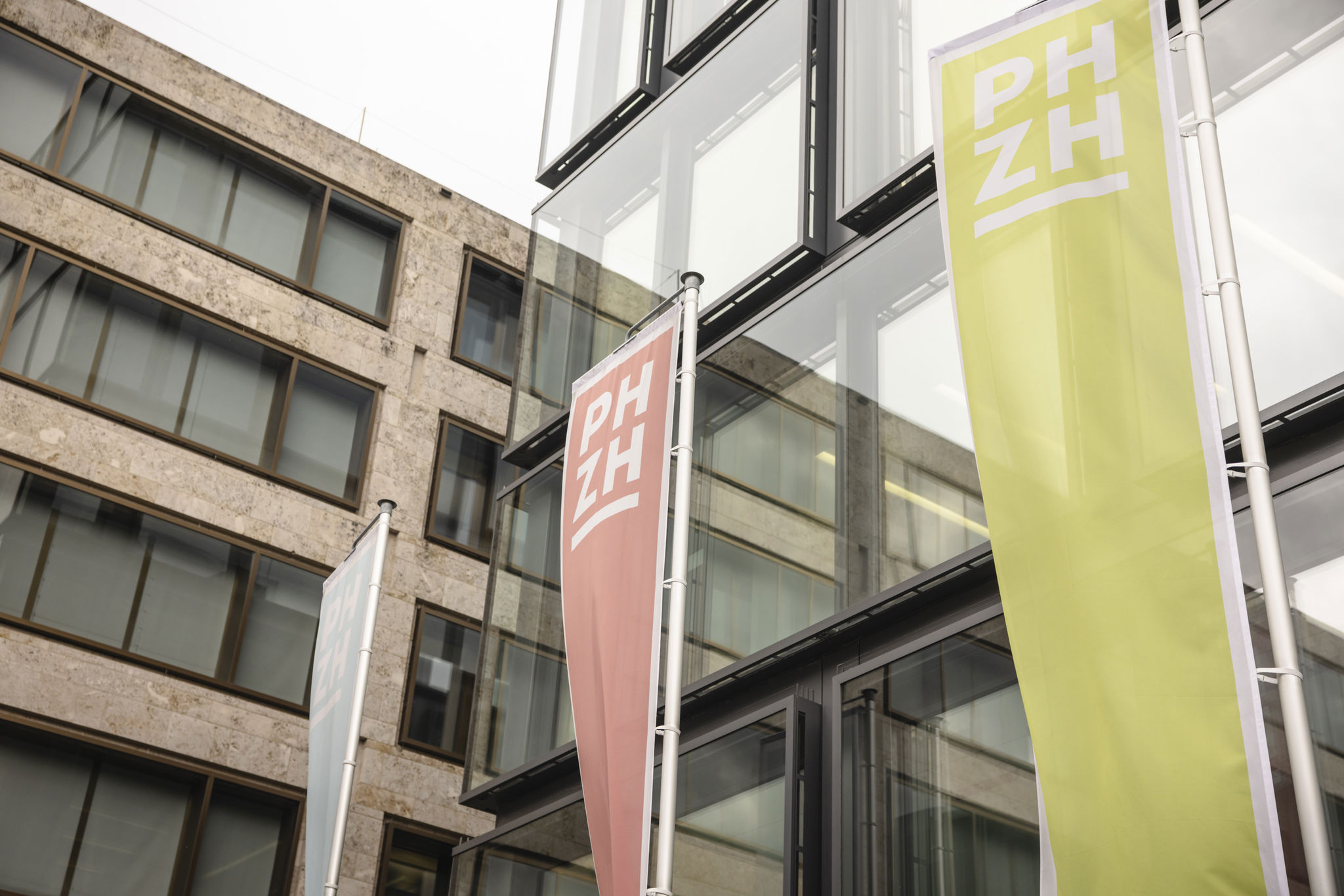 PHZH25-27 Aug-78p