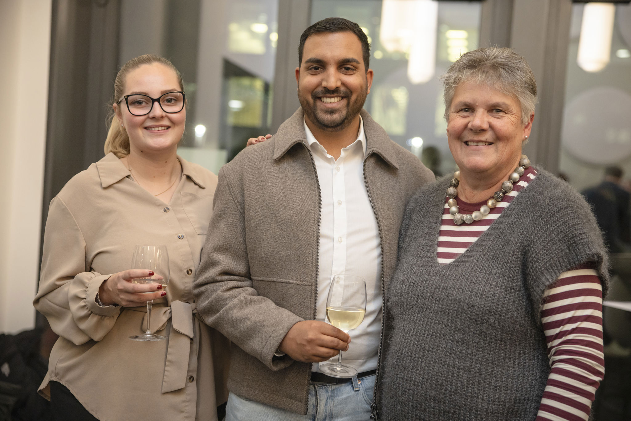 PHZH25-22 Oktb-1439p